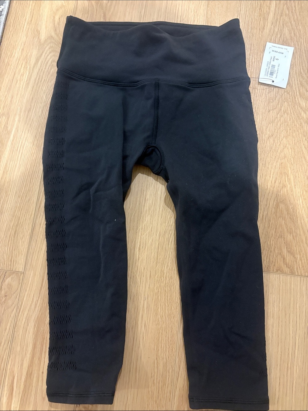 Lululemon Reveal Crop Black Active Capri Leggings